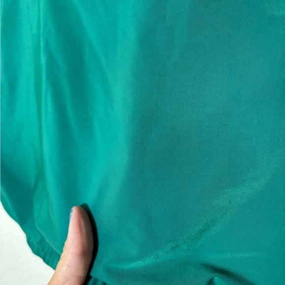 Aerie Smoothez Green Cropped Short Sleeve Top Size Large | feminine | flirty - Picture 3 of 4